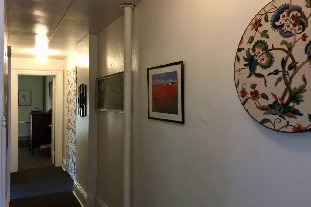 Great Gorge Guesthouse - Walk To The Falls, The Casino And All Downtown Restaurants - Across From The Aquarium Niagarawatervallen Buitenkant foto